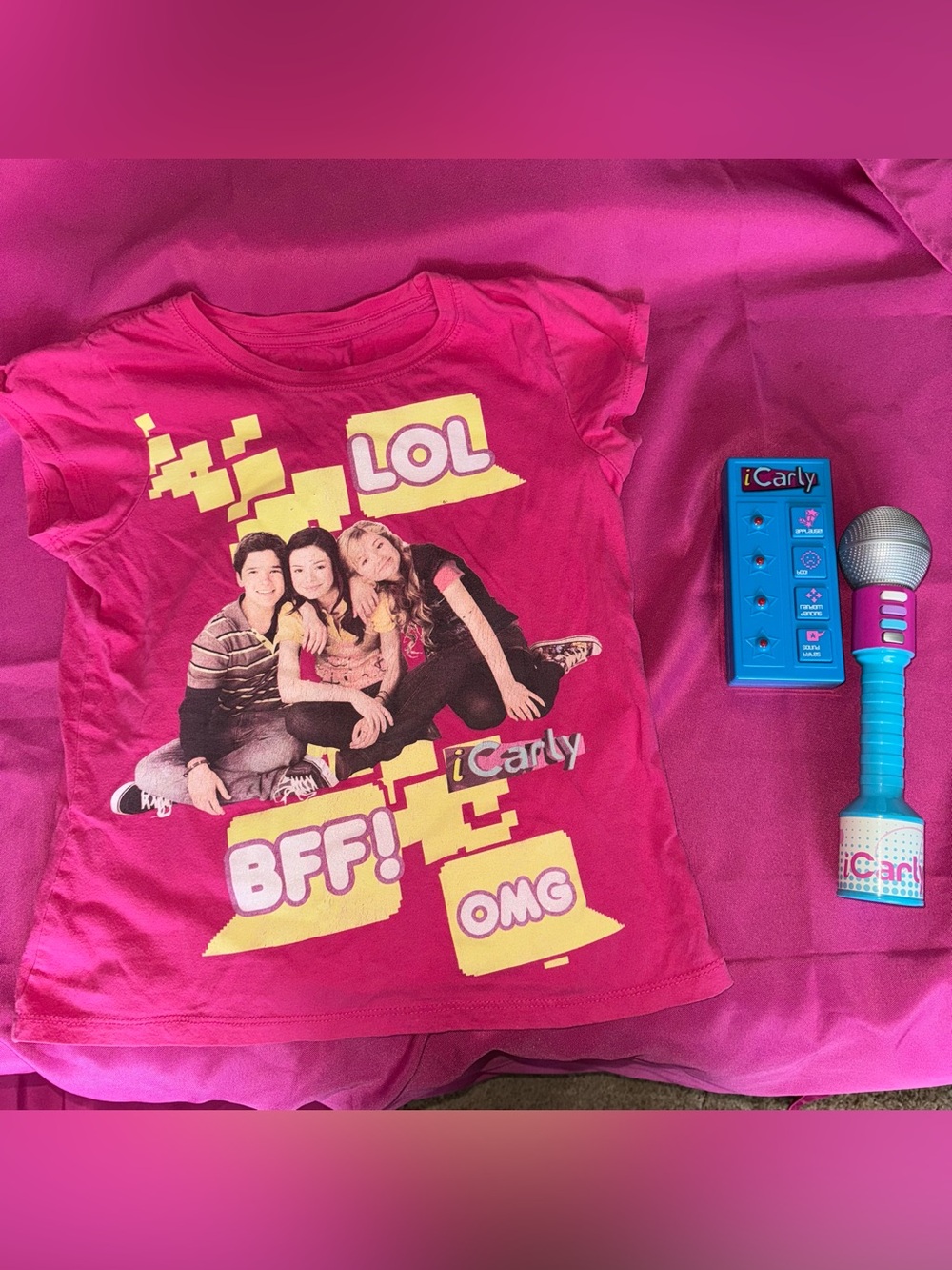 Vintage iCarly T Shirt size XL / iCarly Toy Microphone / iCarly Sam's Remote